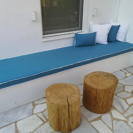 Modern House Near Parikia With 3 Bedrooms & 2 Bath