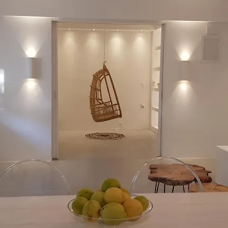 Modern House Near Parikia With 3 Bedrooms & 2 Bath